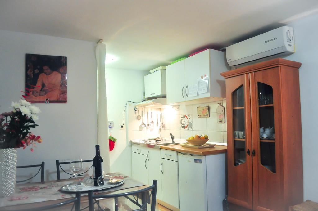 Apartment Premsai Rovigno Esterno foto